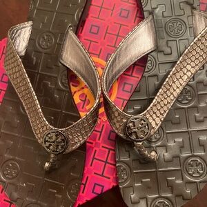 Tory Burch Thora Snakeskin Metallic Gunmetal Flip Flops